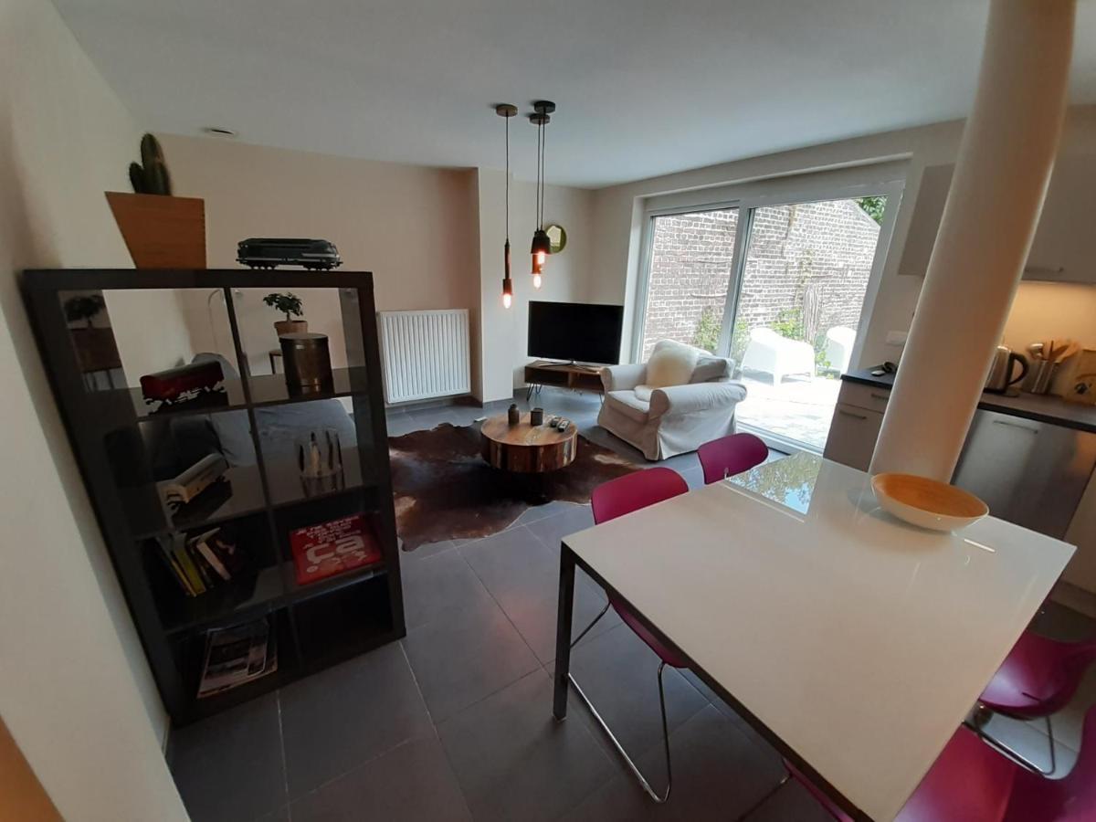 Appartement rez Terrasse et Jardin Hoei Buitenkant foto